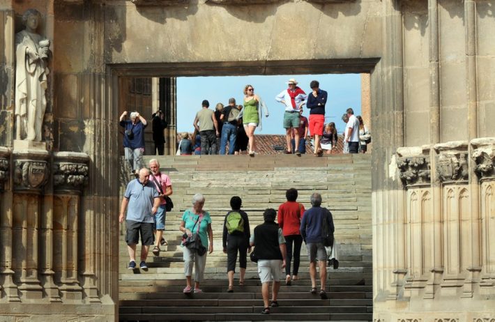 VISITE SUR Le PARVIS DE LA CATHEDRALE D ALBI