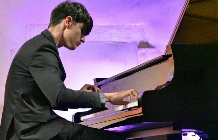 Gabriel CASSAGNES au piano