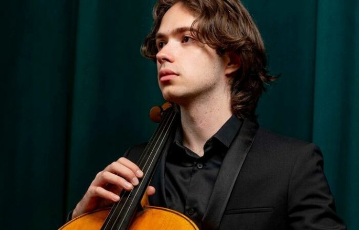 Soni Siecinski et son violoncelle