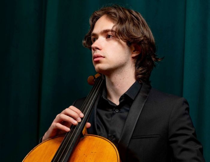 Soni Siecinski et son violoncelle